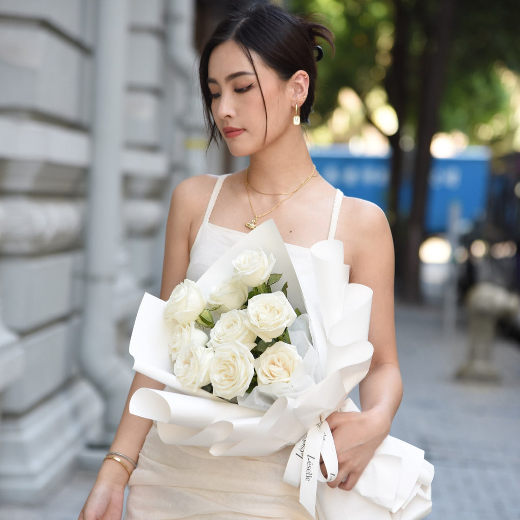 Fresh Flower Bouquet - Vanilla White Roses - 9/11 Roses