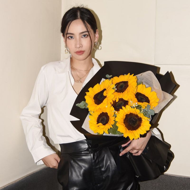 Fresh Flower Bouquet - Classic Sunflowers (XL)