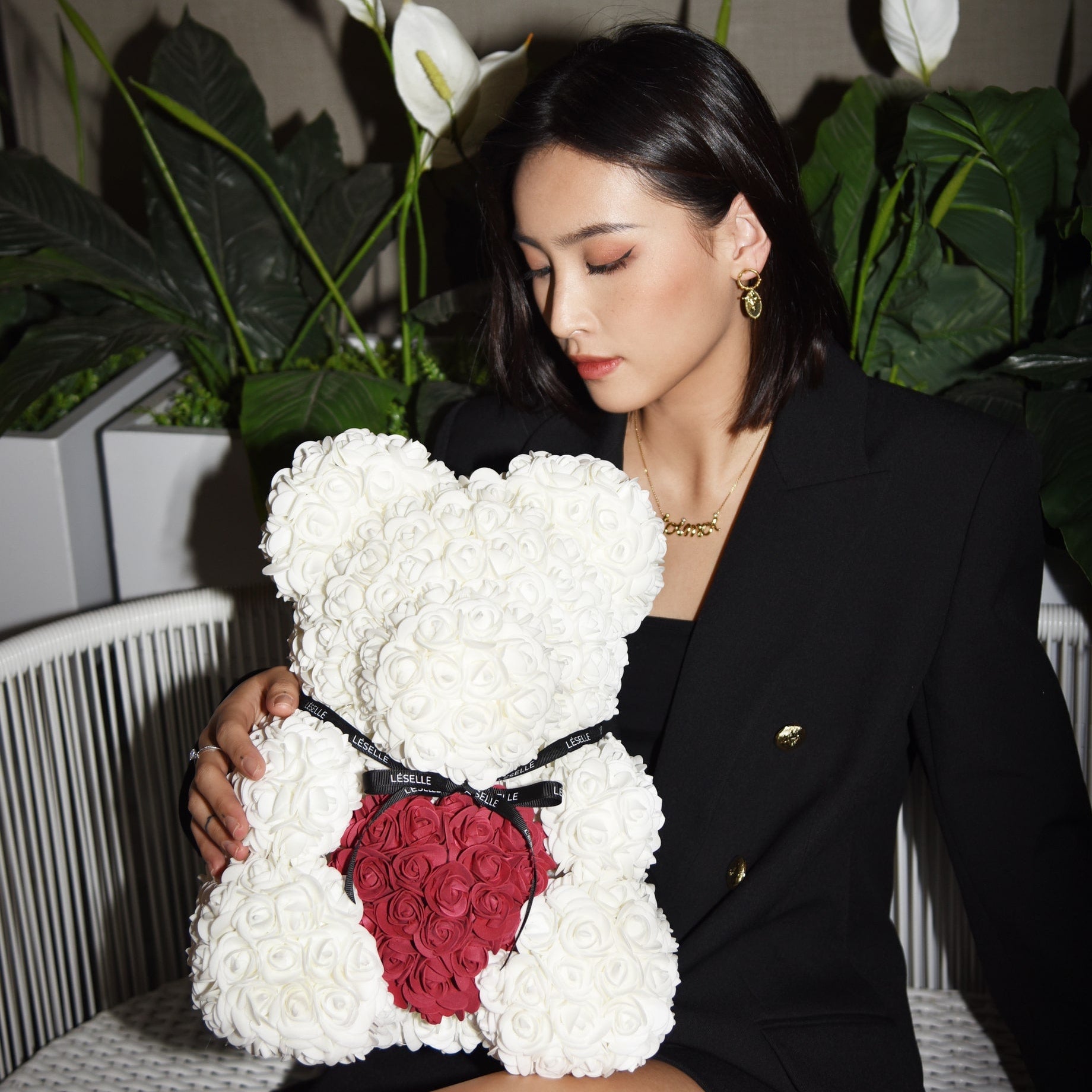 Handmade Rose Bear Pearl White Leselle
